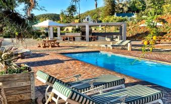 Berluda Farmhouse and Cottages