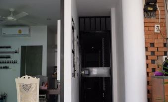 Minimal House Patong