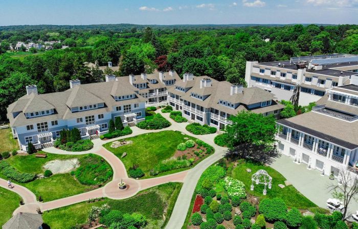 Water's Edge Resort & Spa