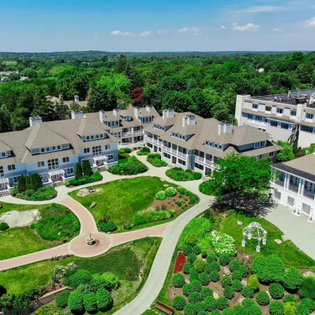 Water's Edge Resort & Spa