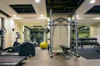 Astoria Plaza - Gym