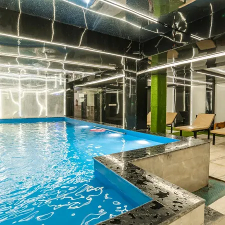 Ski Hotels and Resorts
