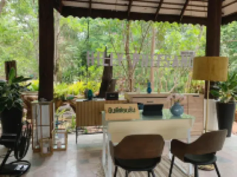 ฮิลลิ พิทซาโน รีสอร์ต โรงแรมในอำเภอ วังทอง