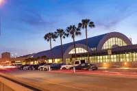 Studio 6 Suites Santa Ana, CA - Parkering