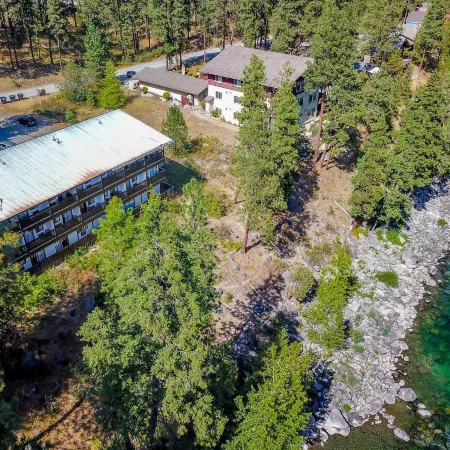 Alpine Rivers Inn