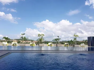 CK Tanjungpinang Hotel & Convention Centre Hotel dekat RAMAYANA Tanjung Pinang Wiratno