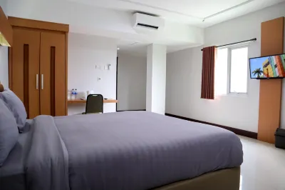 Ratu Duo Hotel Отели в г. 