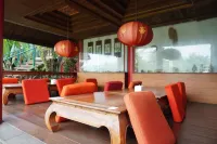 Rumah Stroberi Organic Farm and Lodge - breakfast
