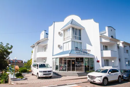 Роза Ветров Отели рядом с достопримечательностью «океанариум»