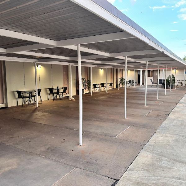 Motel-style accommodation exterior in Charleville, Queensland
