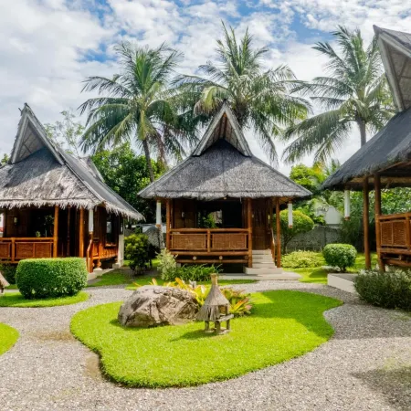 Pura Vida Beach & Dive Resort
