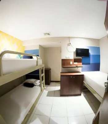 Subwow Hostel