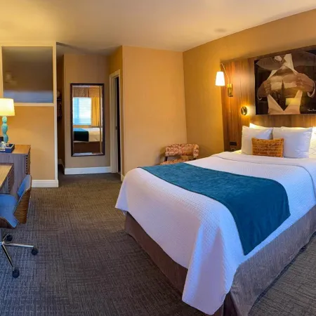 The Dylan Hotel at SFO