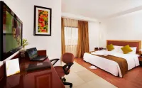 Savera Hotel - 4-Star
