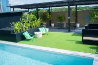 CANOPYPROPERTIES - Rooftop Pools