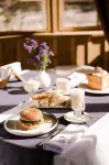 Le Mont boutique hotel and restaurant - Inns