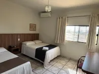 Rio Claro Plaza Hotel - Parking