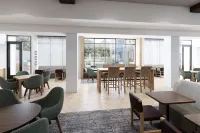 Staybridge Suites Louisville - Expo Center Hotels in Shively