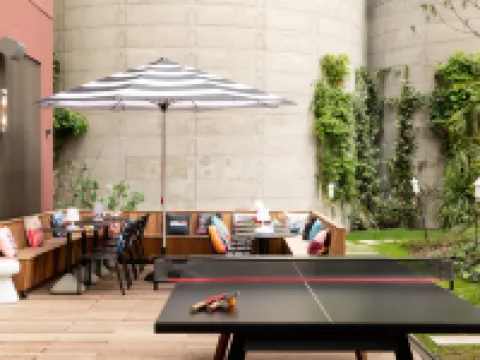 モクシー ボルドー  ホテル ボルドーのホテル