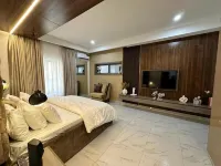 Damido's apartment Hotels in Orozo