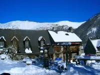 Auberge des Pyrénées Hotels in Gerde