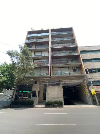 Medellin by Mr W Отели рядом с достопримечательностью «Музей Института геологии УНАМ»