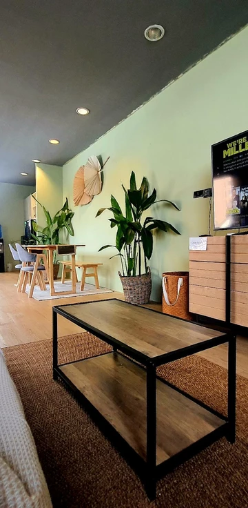 รูปภาพของอพาร์ตเมนต์ 8 ห้องนอน 3 ห้องน้ำส่วนตัว ขนาด 9 ตร.ม. – สุขุมวิท