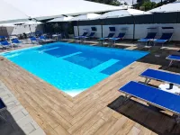 Hotel le Pinede Relax فنادق في Giugliano in Campania