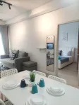 KLIA Travel Homestay - 3R 2B - Wifi & Netflix - 2-Star