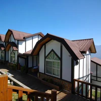 Sea of Clouds Vacation Villa Các khách sạn gần Nông trại Cingjing- Evergreen Grassland