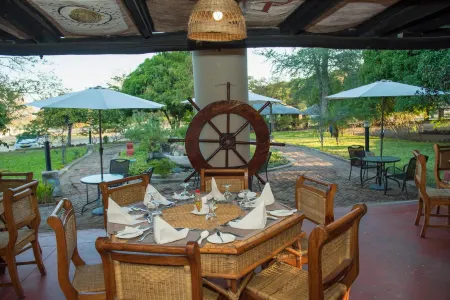 Kambiri Beach by Serendib