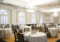 The Queensbury Hotel Hotels in Glens Falls