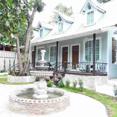 天空小屋飯店 Hotel Exterior