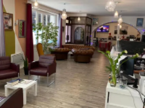 Hôtel Le Saint Amand Hotels in Cher