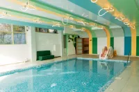 Welna Eco Spa Resort - ที่มีสระว่ายน้ำ