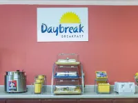 Days Inn by Wyndham Ashland - breakfast