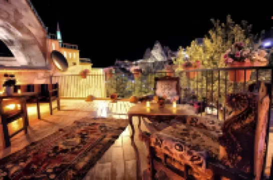 Adelya Cave Hotel Hotels near Al Nazar Church