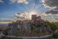 Motta Palace Apartments & Rooms