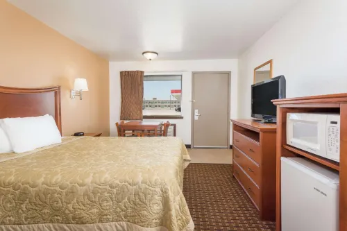 Super 8 by Wyndham Goodland Hotels in Goodland