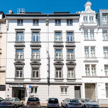 Hotel Topas Frankfurt City Отели рядом с достопримечательностью «Паульскирхе»