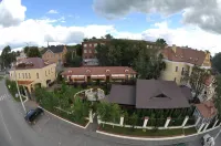 Sudar' Hotel ツェントル・メンタリノヴォ・フィトネサ・タチヤニ・ポポヴォイ周辺のホテル