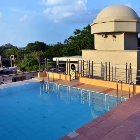 Hotel Bhoomi Vilas