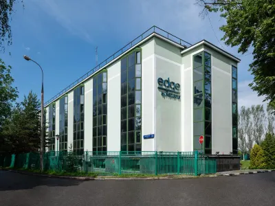 Edge Vinogradovo-Moscow (Эдж Виноградовобывш. Виноградово) Отели рядом с достопримечательностью «Башня Эйфеля в миниатюре»