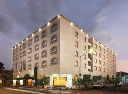 Hotel MX congreso CDMX, Trademark Collection by Wyndham