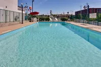 Country Inn & Suites by Radisson, Nashville, TN - 2-Star