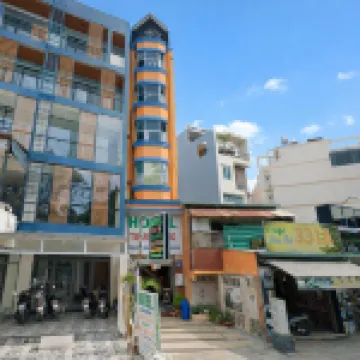 Thanh Hương Hotel Hotels near Dam Sen Park