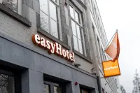 easyHotel Maastricht City Centre Hotéis em 