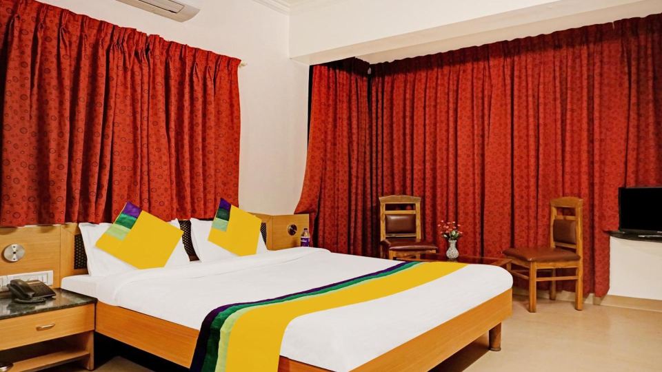 Itsy Hotels Crown Inn