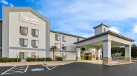 Spark by Hilton Tuscaloosa University Hotels near Beta Theta Pi
