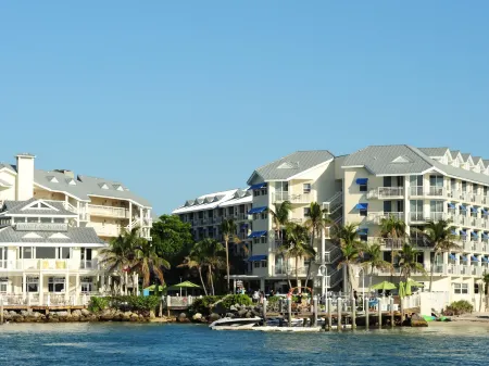 Hyatt Centric Key West Resort and Spa Отели рядом с достопримечательностью «Ки Запад Тропикал Форест & Ботаникал Гарден»